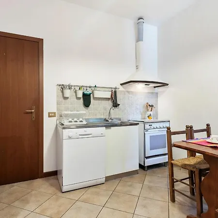 Casa Glicine On The By Halldis